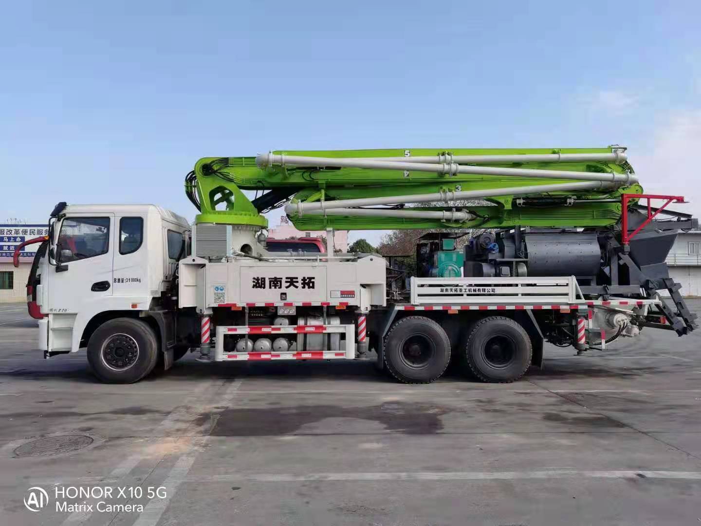 37米攪拌泵車(chē)1.jpg
